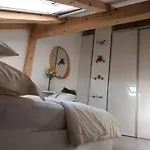 Kike Apartman *